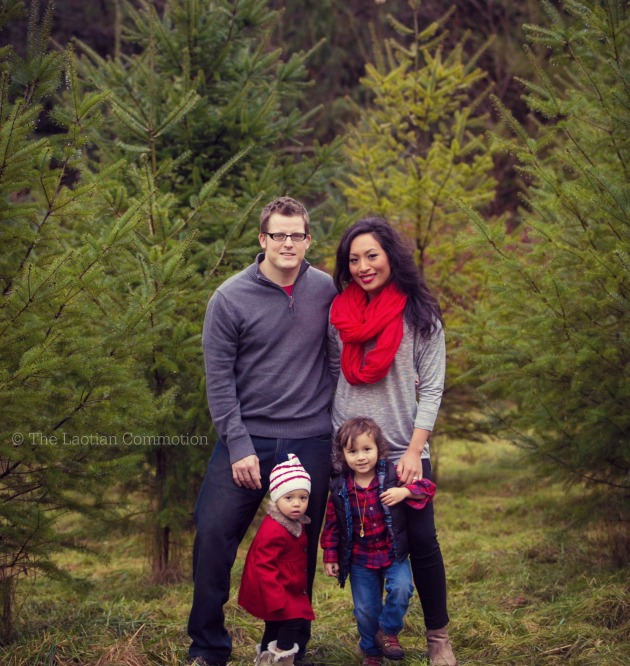winter family photo tree farm